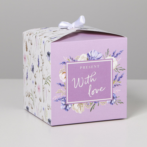 Коробка подарочная «With love»